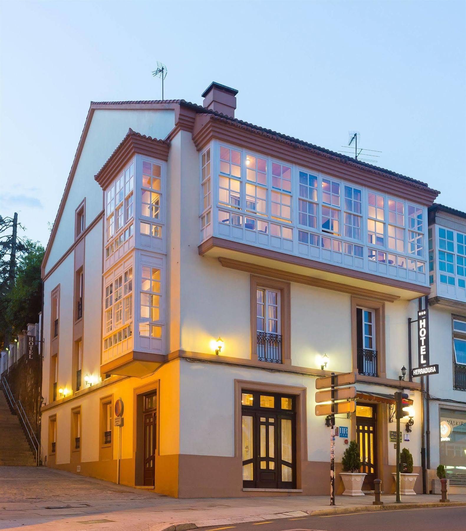 Hotel Herradura Santiago de Compostela Exterior photo